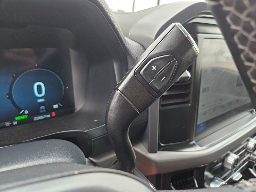 Used 2025 Ford F150 XLT w/ Equipment Group 301A Standard image 29