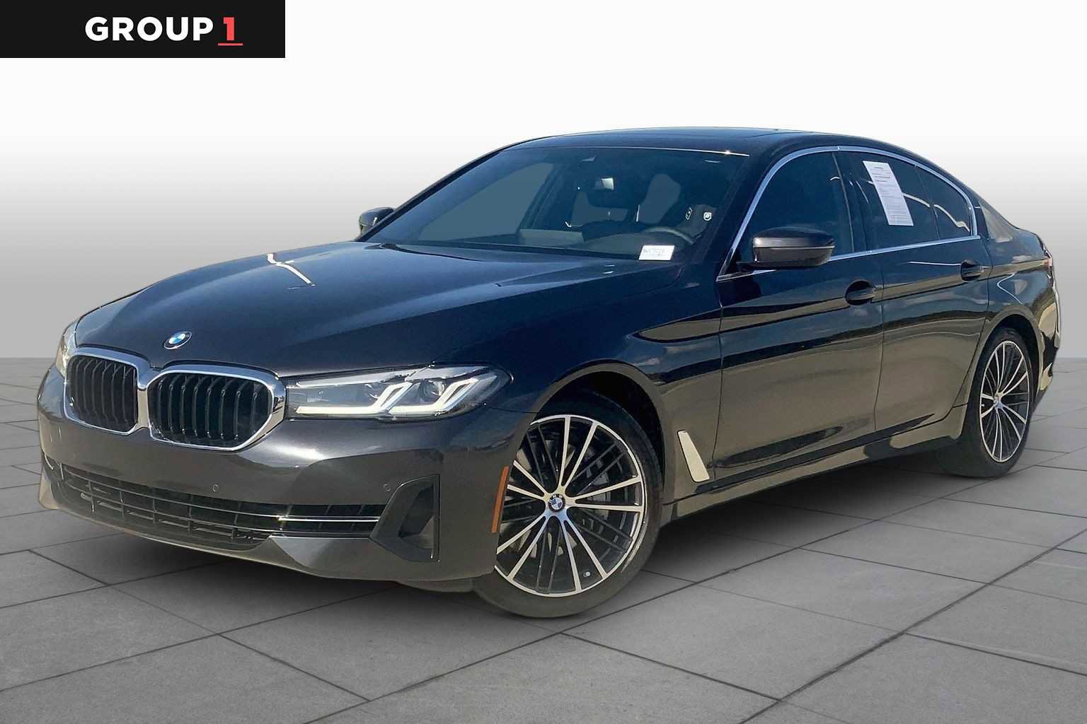 Used 2022 BMW 540i w/ Premium Package image 1