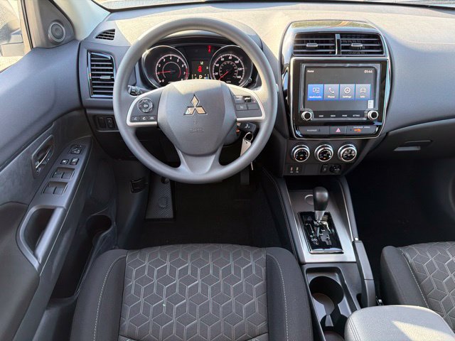 New 2027 Mitsubishi Outlander Sport ES FWD image 18