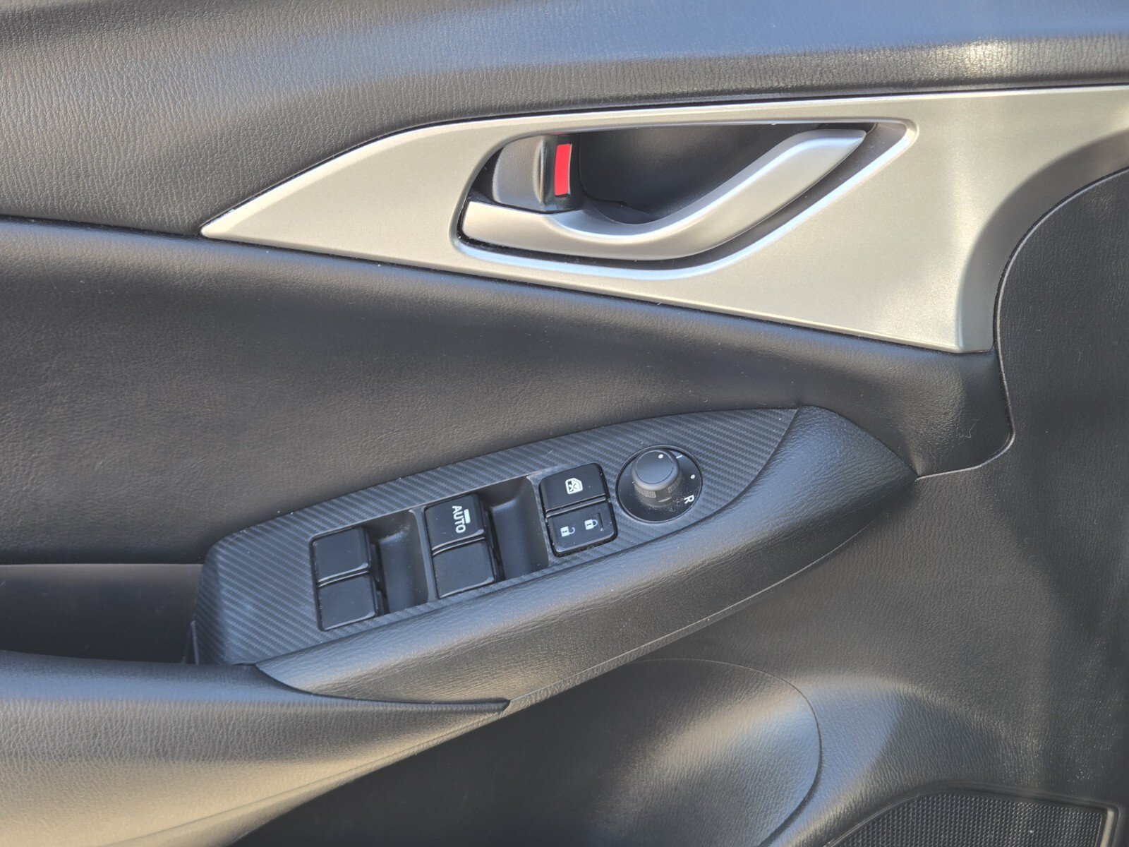 Used 2021 MAZDA CX-3 Sport FWD image 17