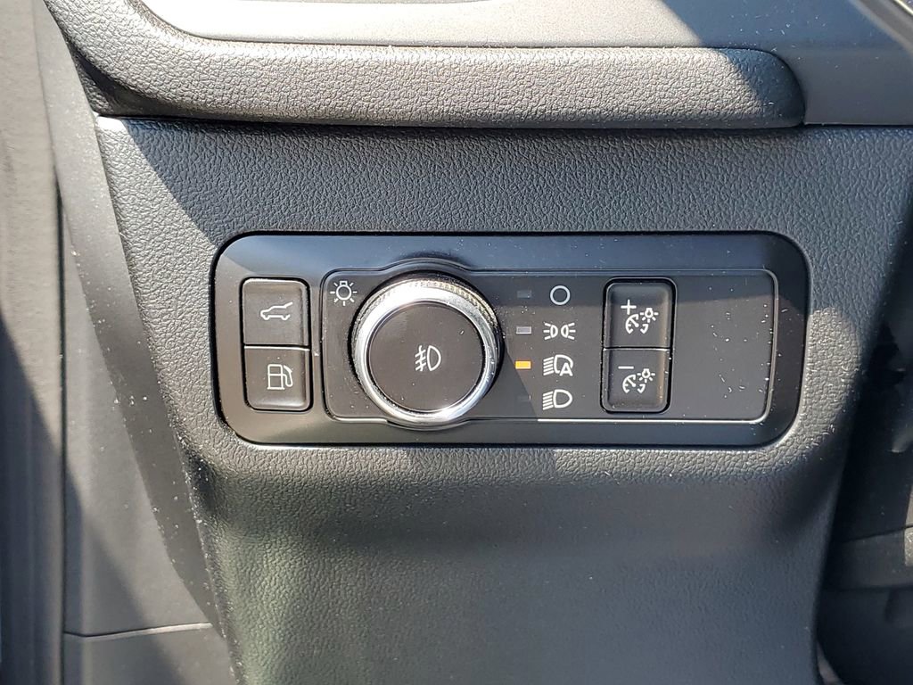 Used 2023 Ford Escape Platinum w/ Premium Technology Package AWD/4WD image 20