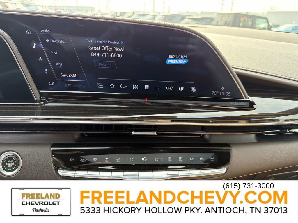 Used 2023 Cadillac Escalade Premium Luxury image 33