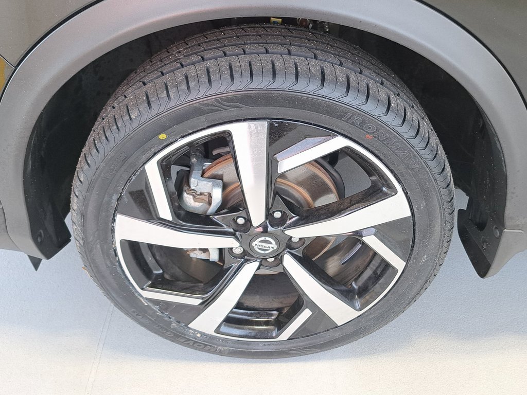 Used 2022 Nissan Rogue Sport SL image 34