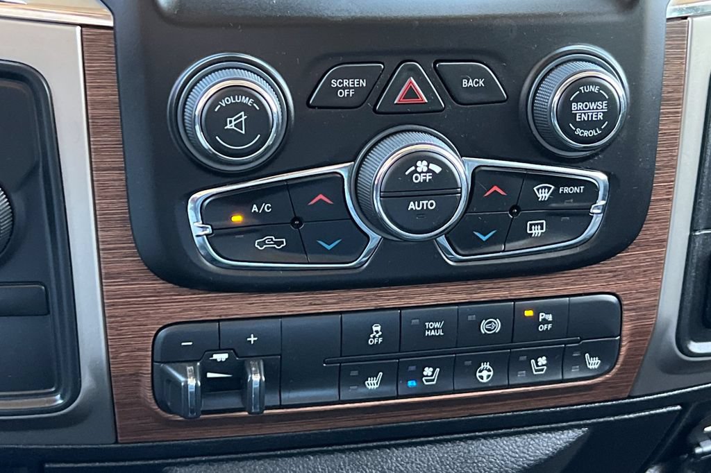 Used 2014 RAM 2500 Laramie AWD/4WD image 24