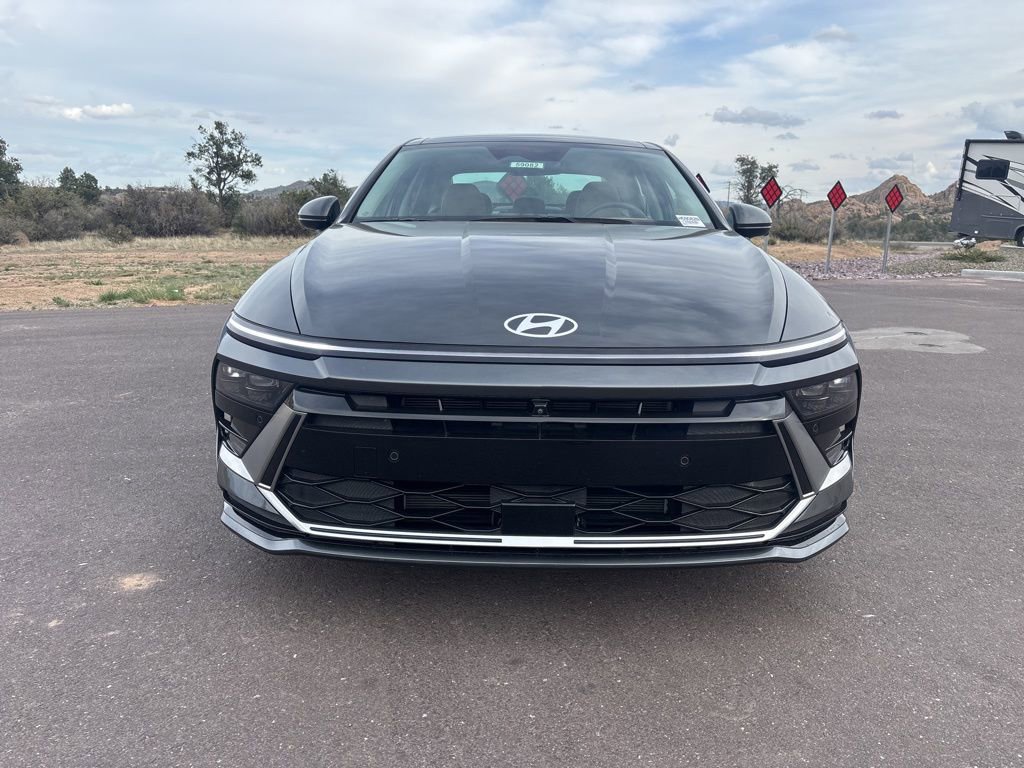 Certified 2025 Hyundai Sonata Limited image 9