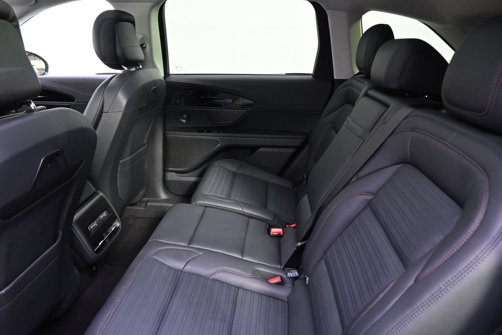 New 2026 Lincoln Nautilus Reserve w/ Jet Appearance Package AWD/4WD image 21