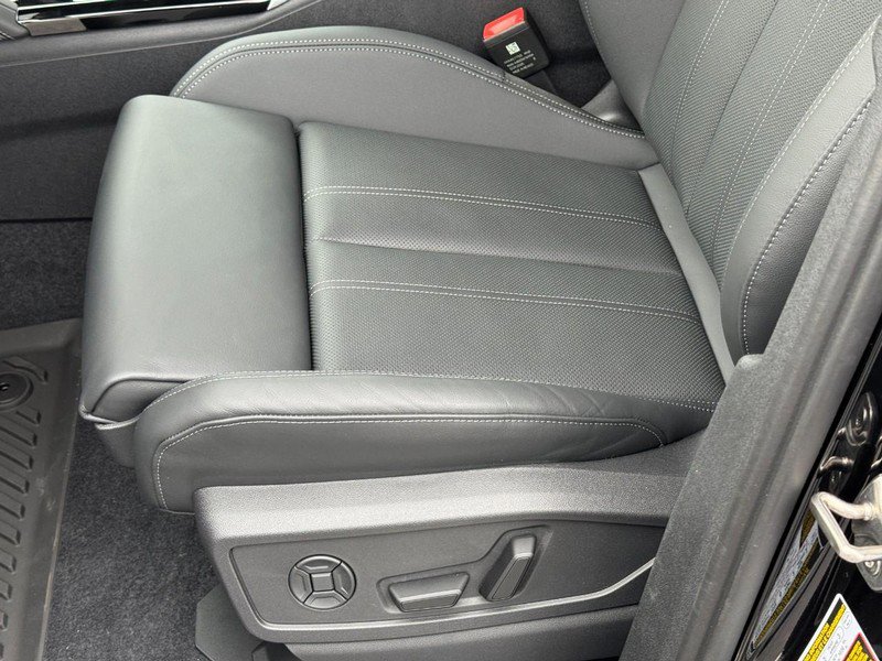 New 2025 Audi Q5 Prestige image 16