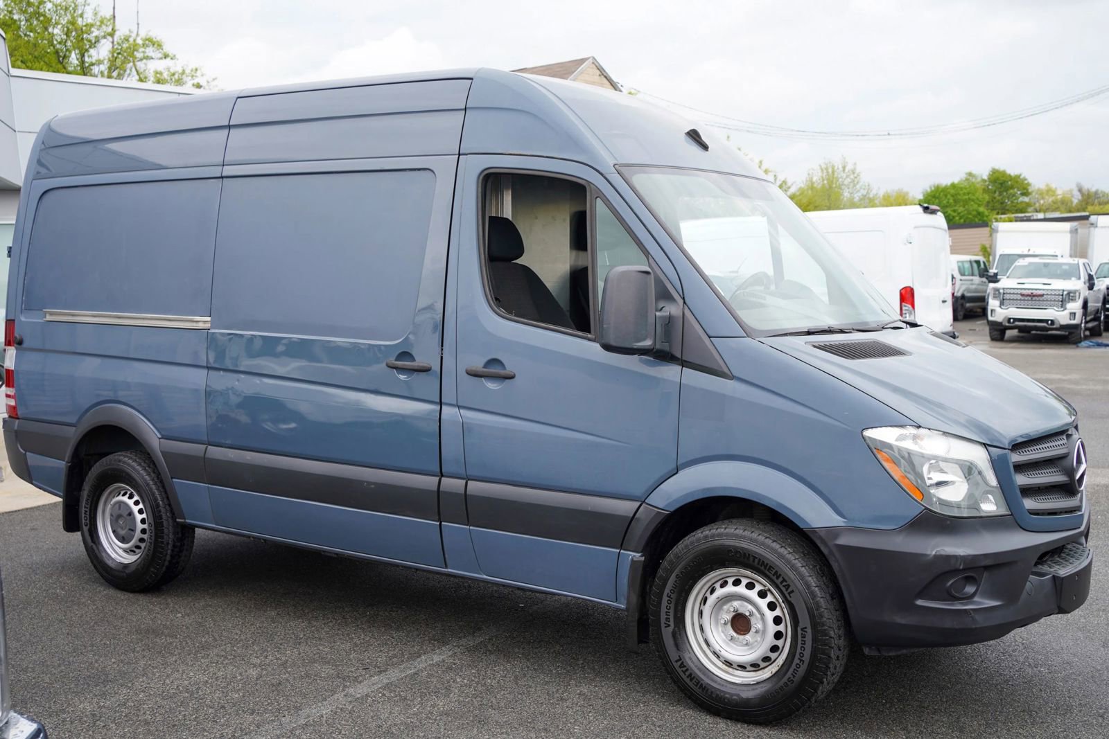 Used 2018 Mercedes-Benz Sprinter 2500 image 7