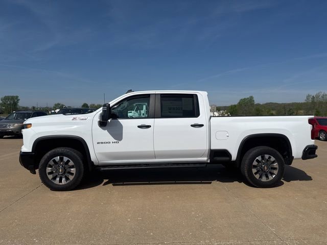 Used 2024 Chevrolet Silverado 2500 Custom w/ Custom Value Package AWD/4WD image 7