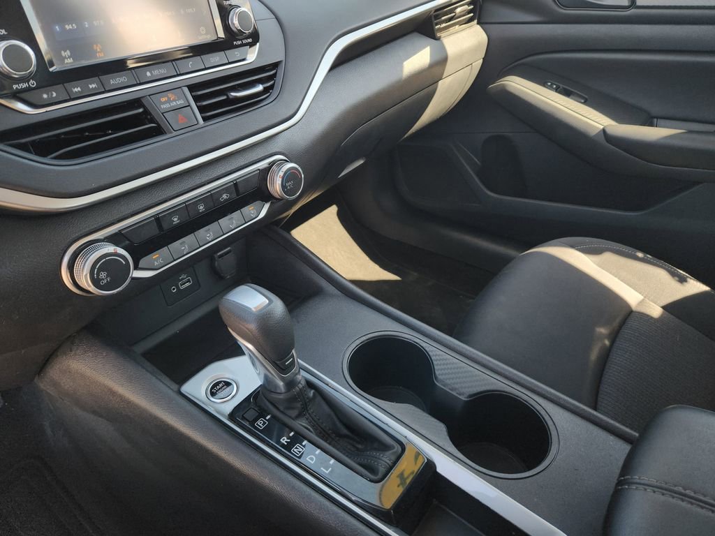 Used 2024 Nissan Altima 2.5 S image 21
