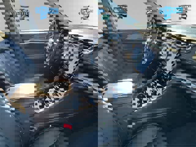 Certified 2023 Jeep Grand Cherokee L Limited w/ Black Appearance Package image 16