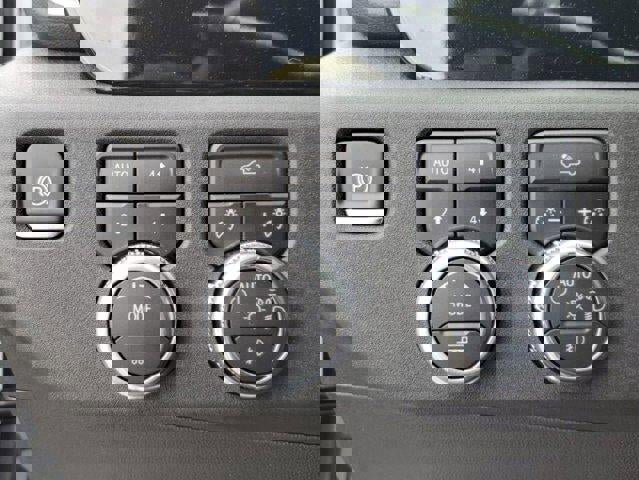 New 2026 GMC Sierra 1500 Elevation w/ Elevation Premium Package image 30