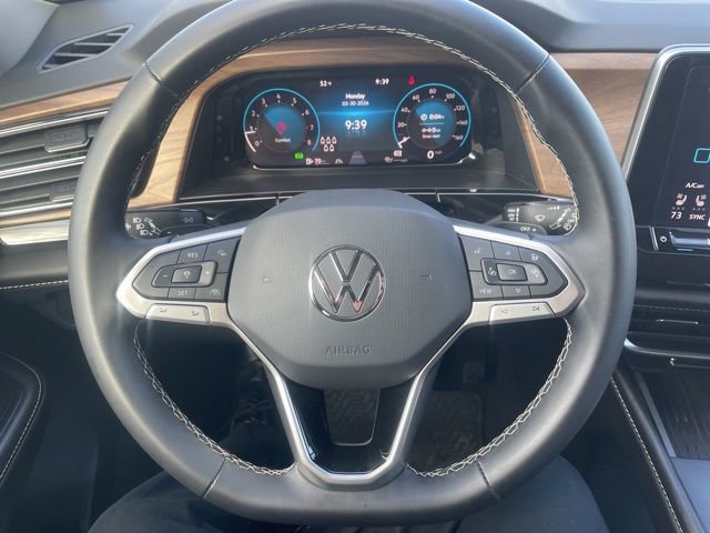 Certified 2025 Volkswagen Atlas SE image 14