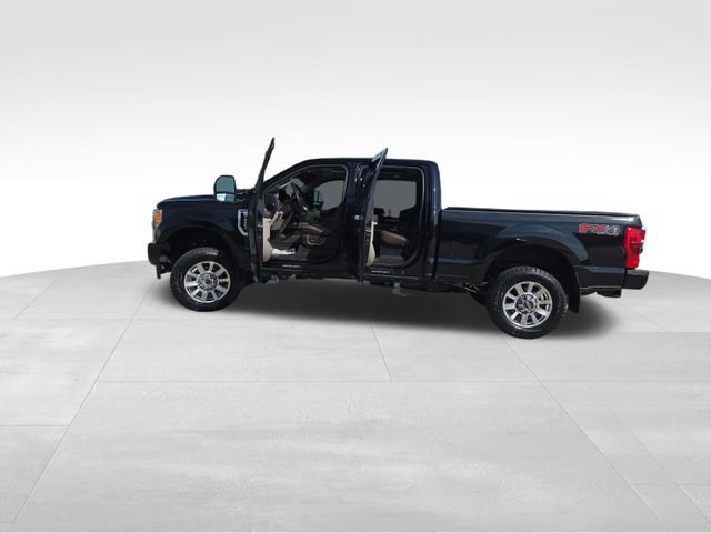 Used 2019 Ford F350 Limited w/ FX4 Off-Road Package AWD/4WD image 29