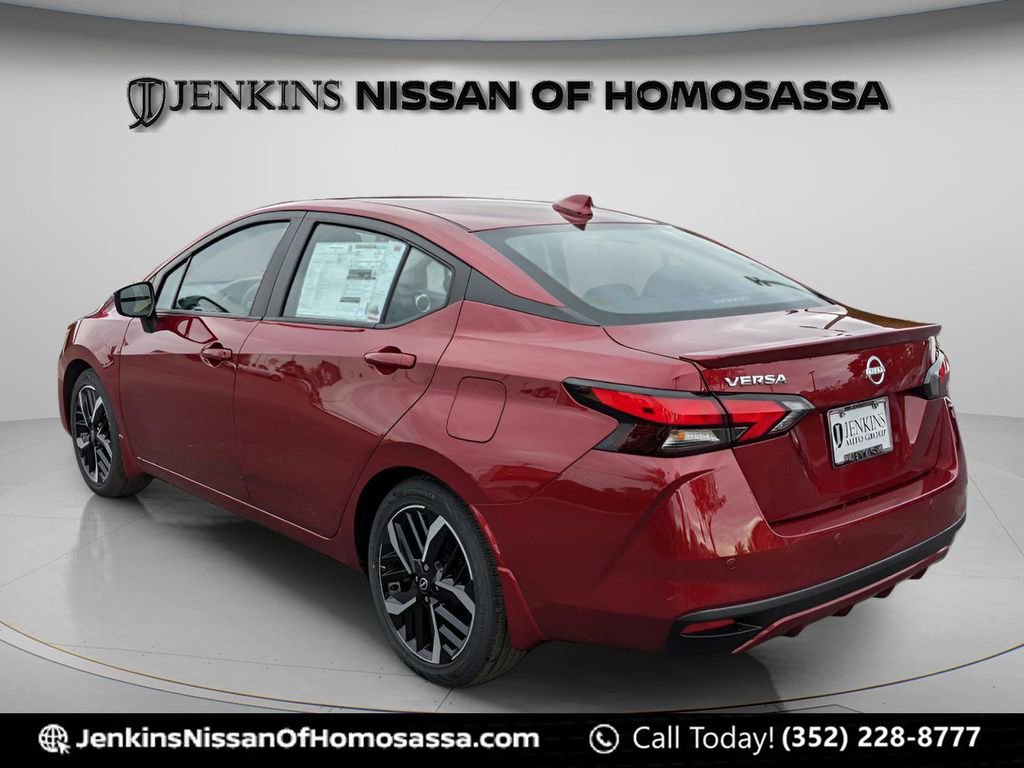 New 2025 Nissan Versa SR w/ Trunk Package FWD image 6