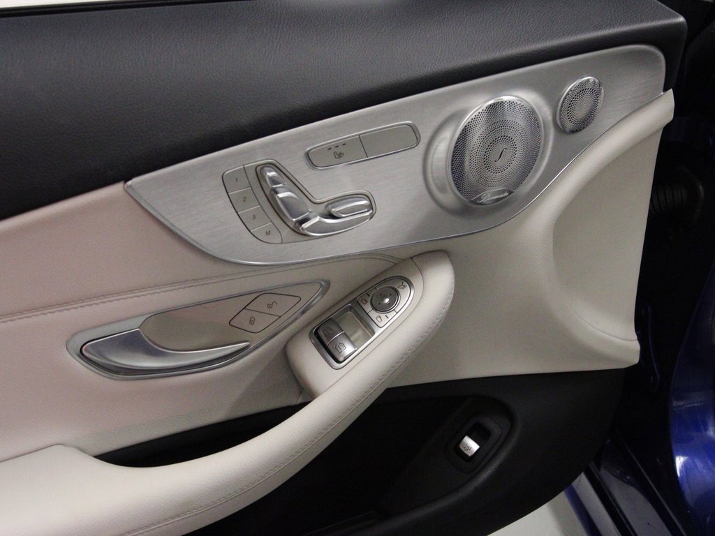 Used 2018 Mercedes-Benz C 300 4MATIC Coupe image 22
