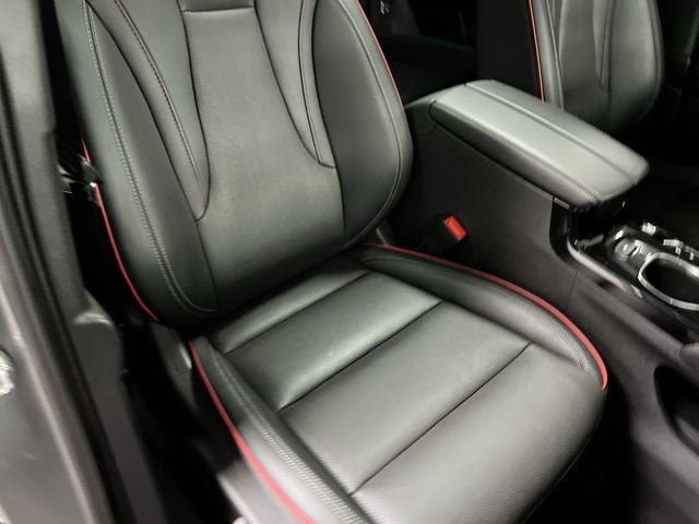 Certified 2023 Buick Envision Essence w/ Sport Touring Package FWD image 28