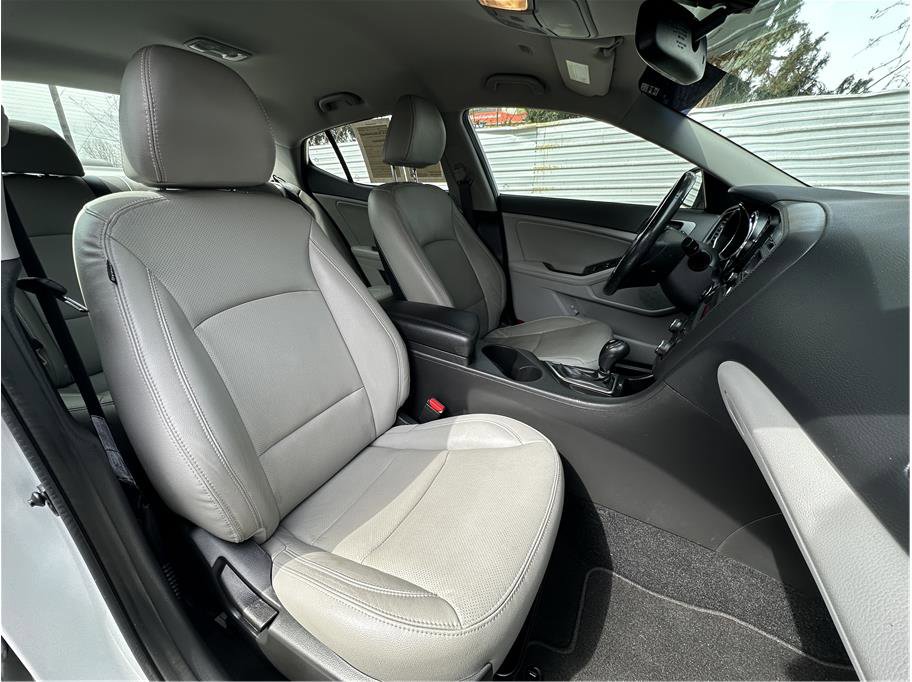 Used 2013 Kia Optima EX image 4