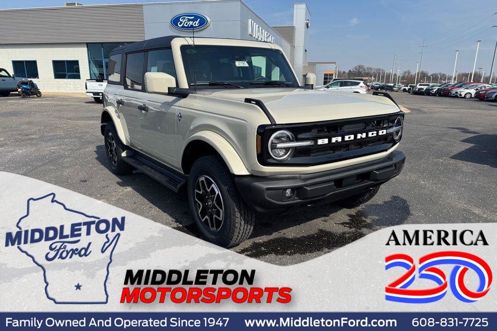New 2026 Ford Bronco Outer Banks AWD/4WD image 1