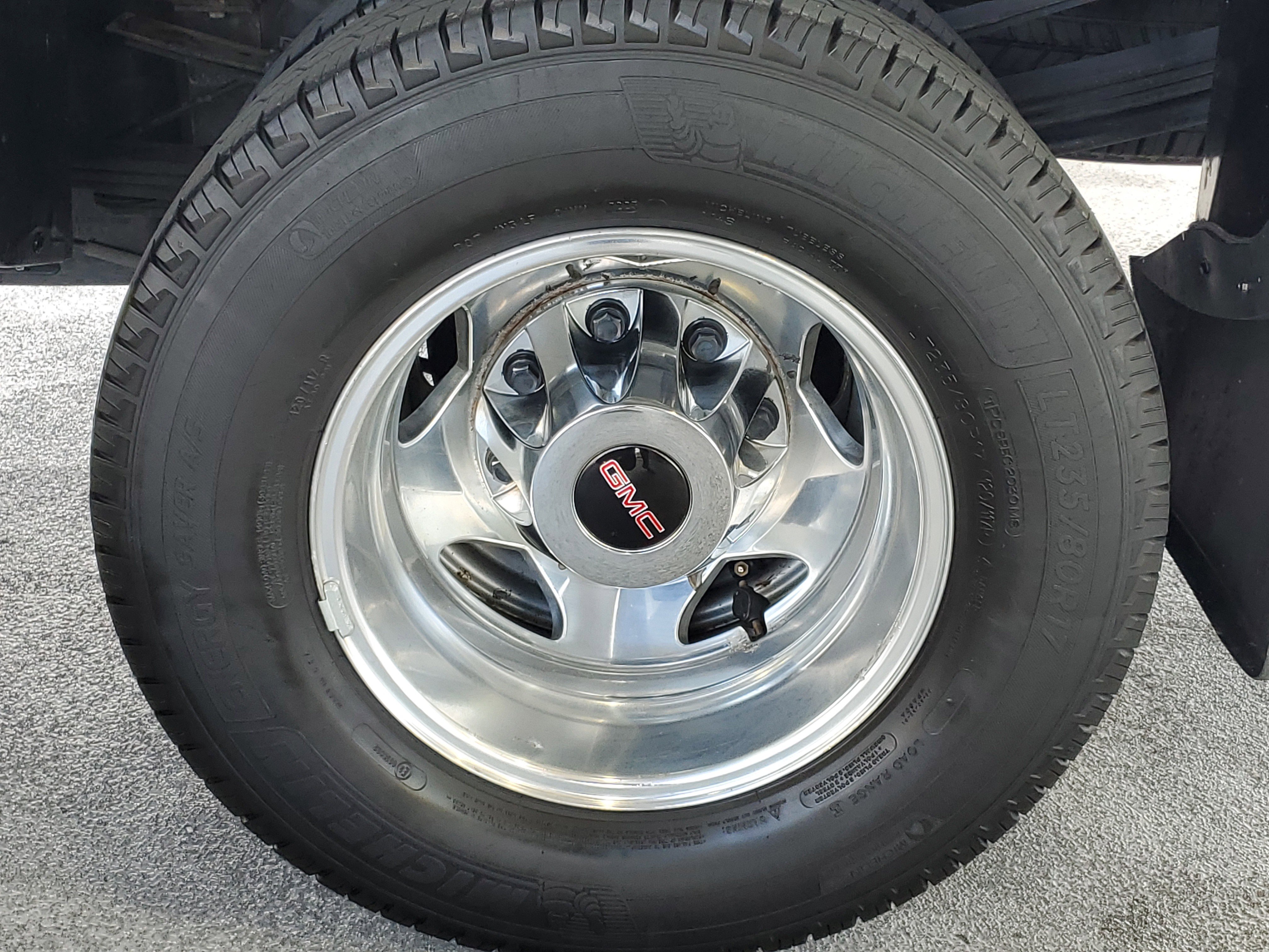 Used 2018 GMC Sierra 3500 Denali w/ Duramax Plus Package image 7