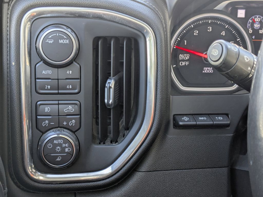 Used 2021 Chevrolet Silverado 1500 LTZ w/ LTZ Premium Package image 19