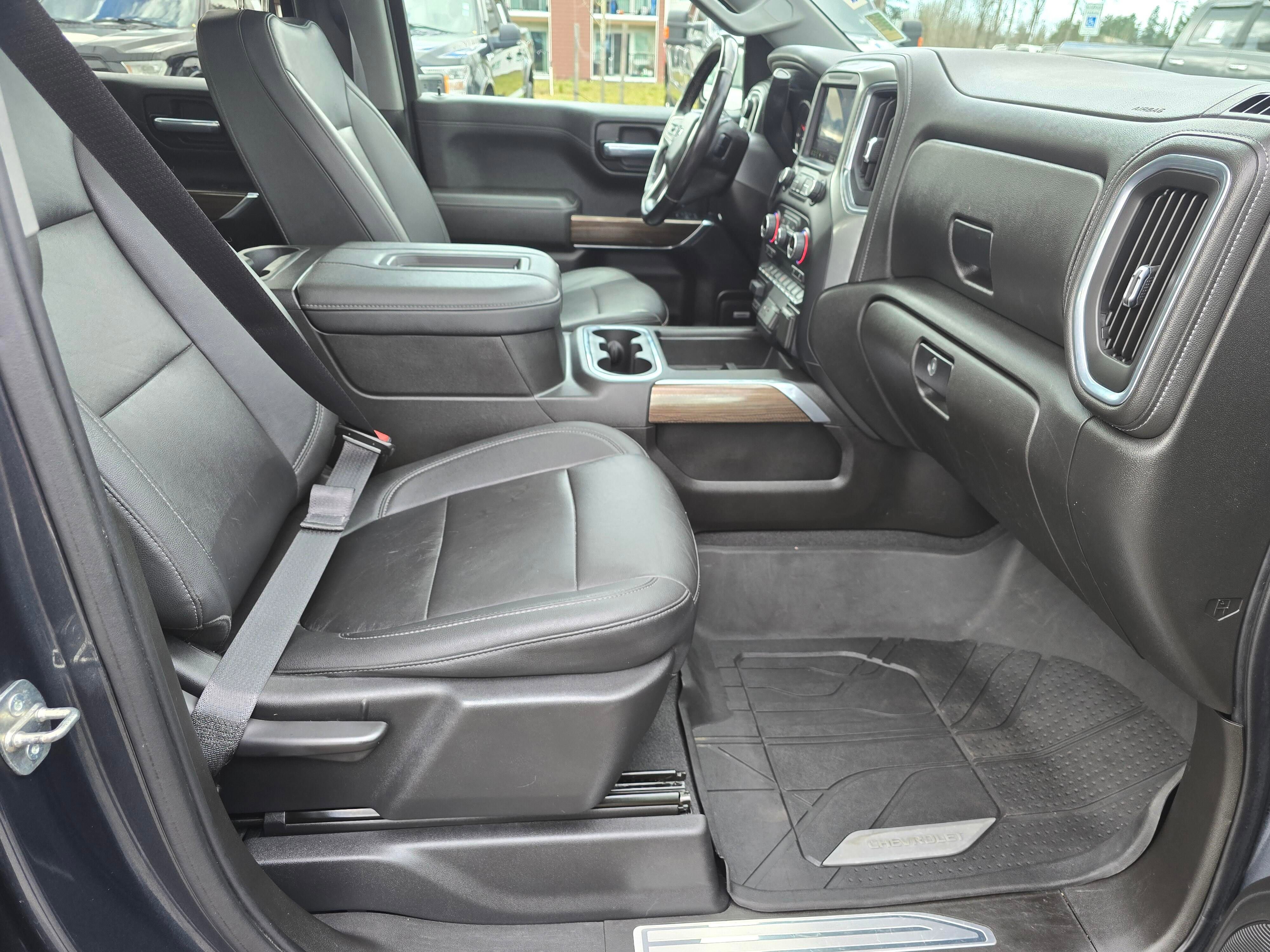 Used 2021 Chevrolet Silverado 1500 RST w/ All Star Edition Plus image 34