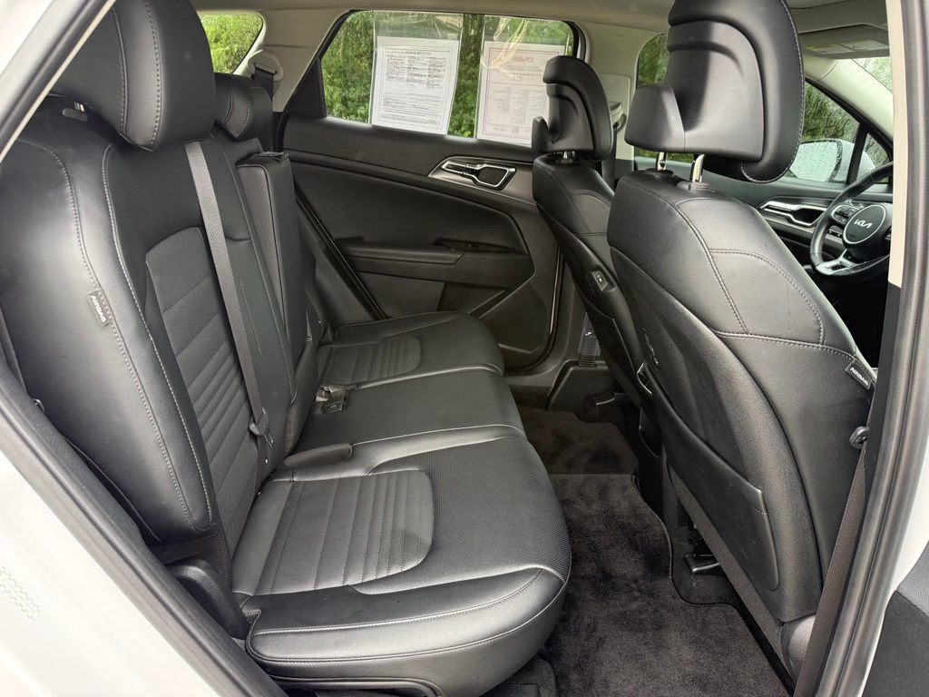 Used 2024 Kia Sportage SX AWD/4WD image 16