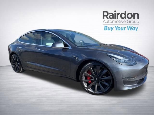 Used 2020 Tesla Model 3 Performance image 1