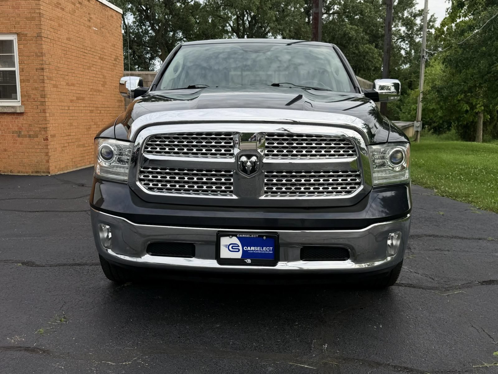 Used 2013 RAM 1500 Laramie AWD/4WD image 10