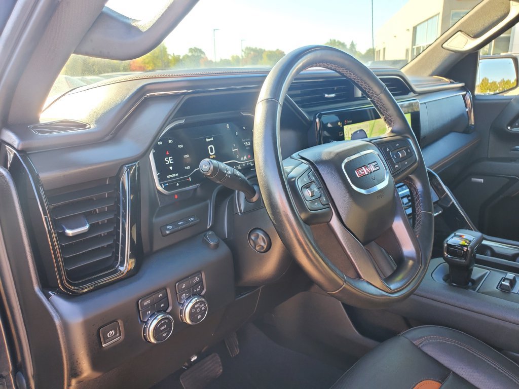 Used 2023 GMC Sierra 1500 AT4 w/ Technology Package AWD/4WD image 22