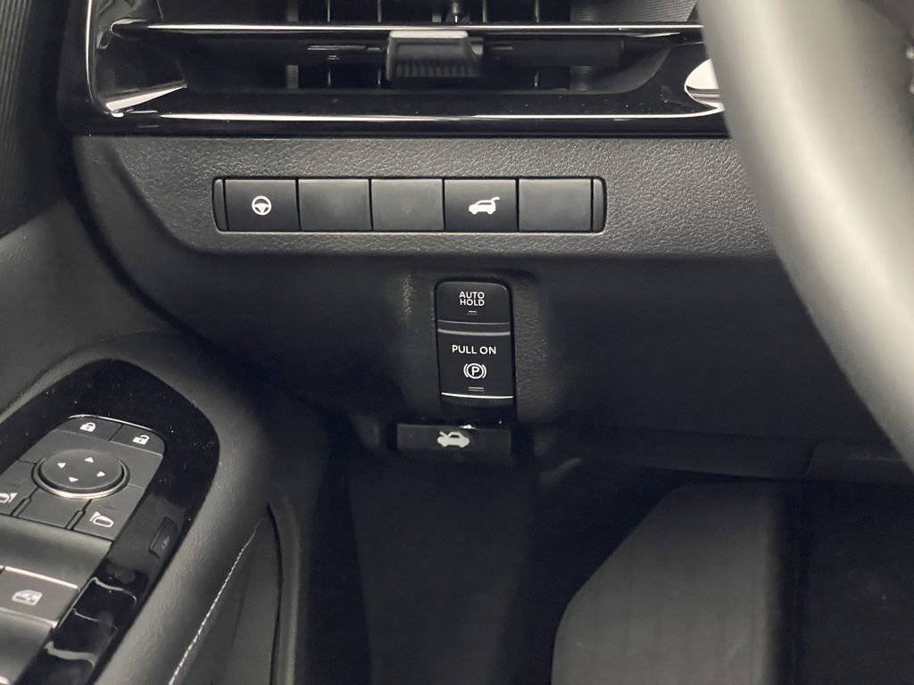 New 2025 Nissan Murano SV FWD image 23