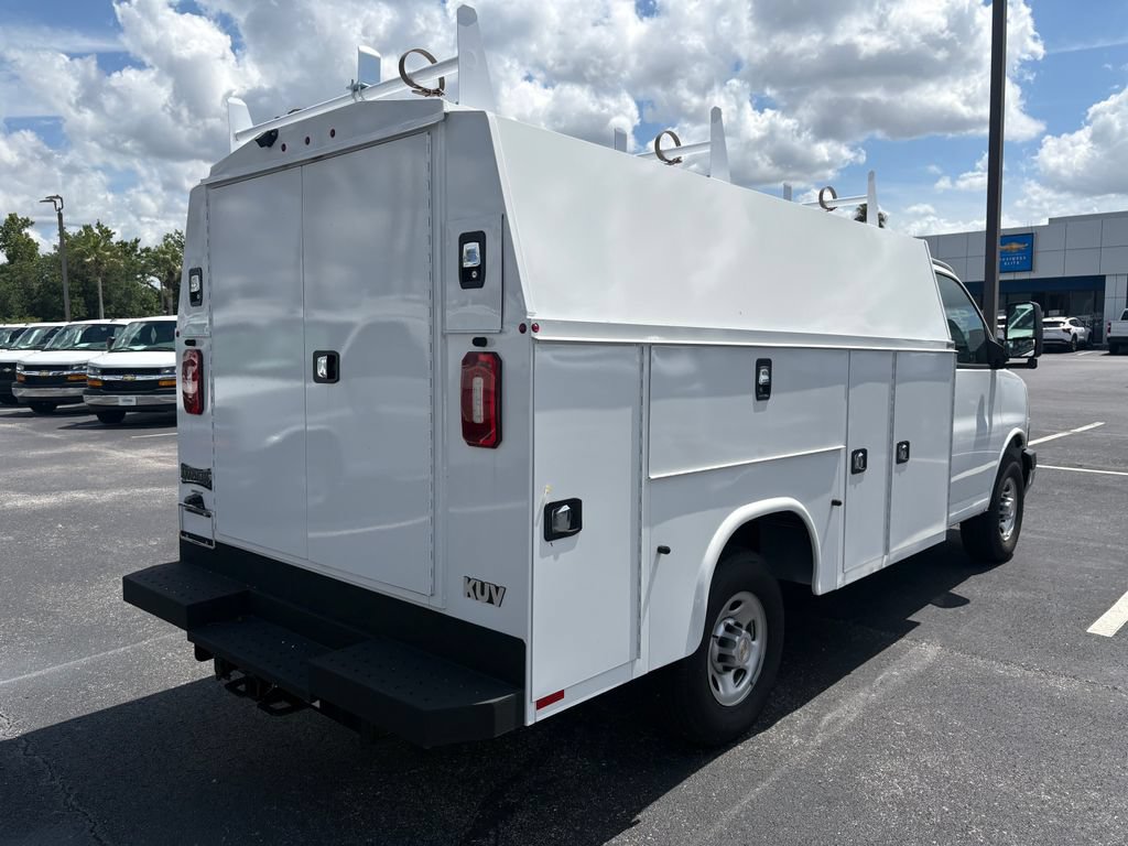 New 2025 Chevrolet Express 3500 w/ Power Convenience Package RWD image 5