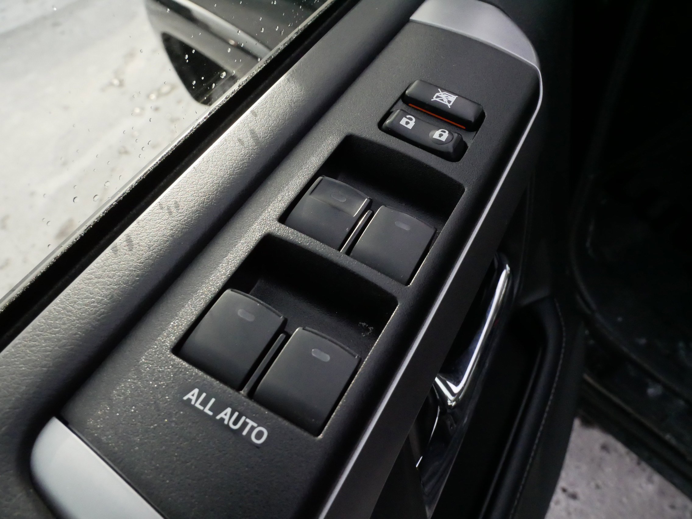 Certified 2024 Toyota 4Runner SR5 image 19