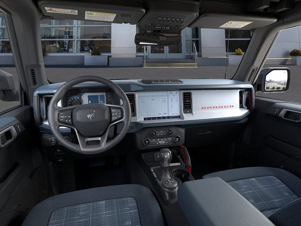 New 2025 Ford Bronco Heritage Edition image 9