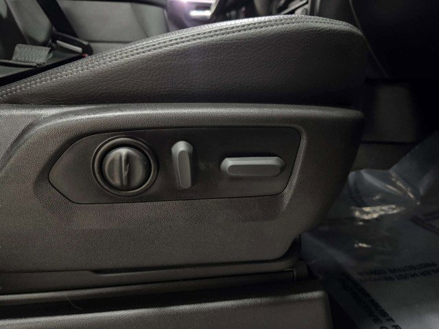 Used 2022 GMC Sierra 2500 Denali w/ Denali Black Diamond Edition image 62