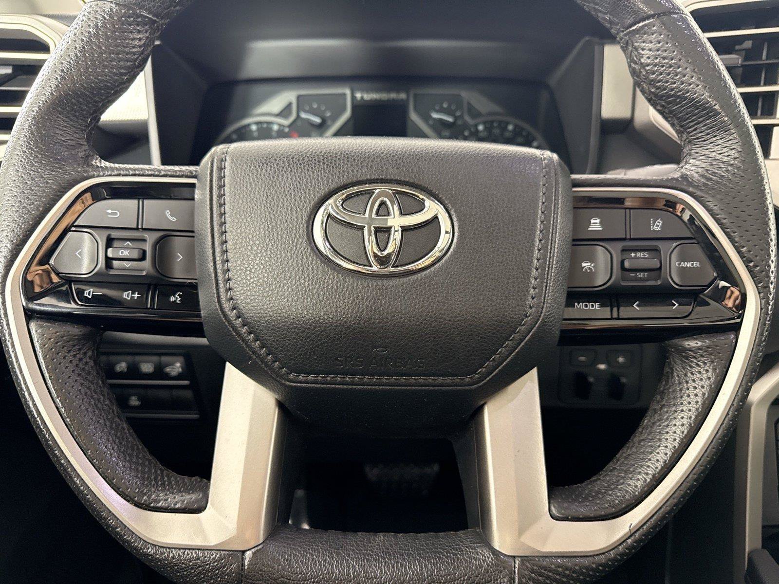 Used 2023 Toyota Tundra Limited w/ Power Package AWD/4WD image 17