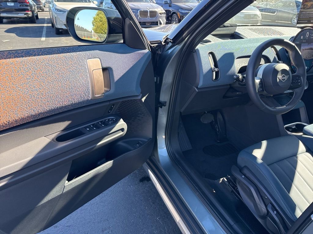 Certified 2025 MINI Cooper Countryman S image 10