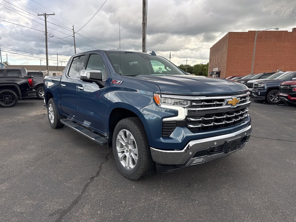 Certified 2024 Chevrolet Silverado 1500 LTZ w/ LTZ Premium Package