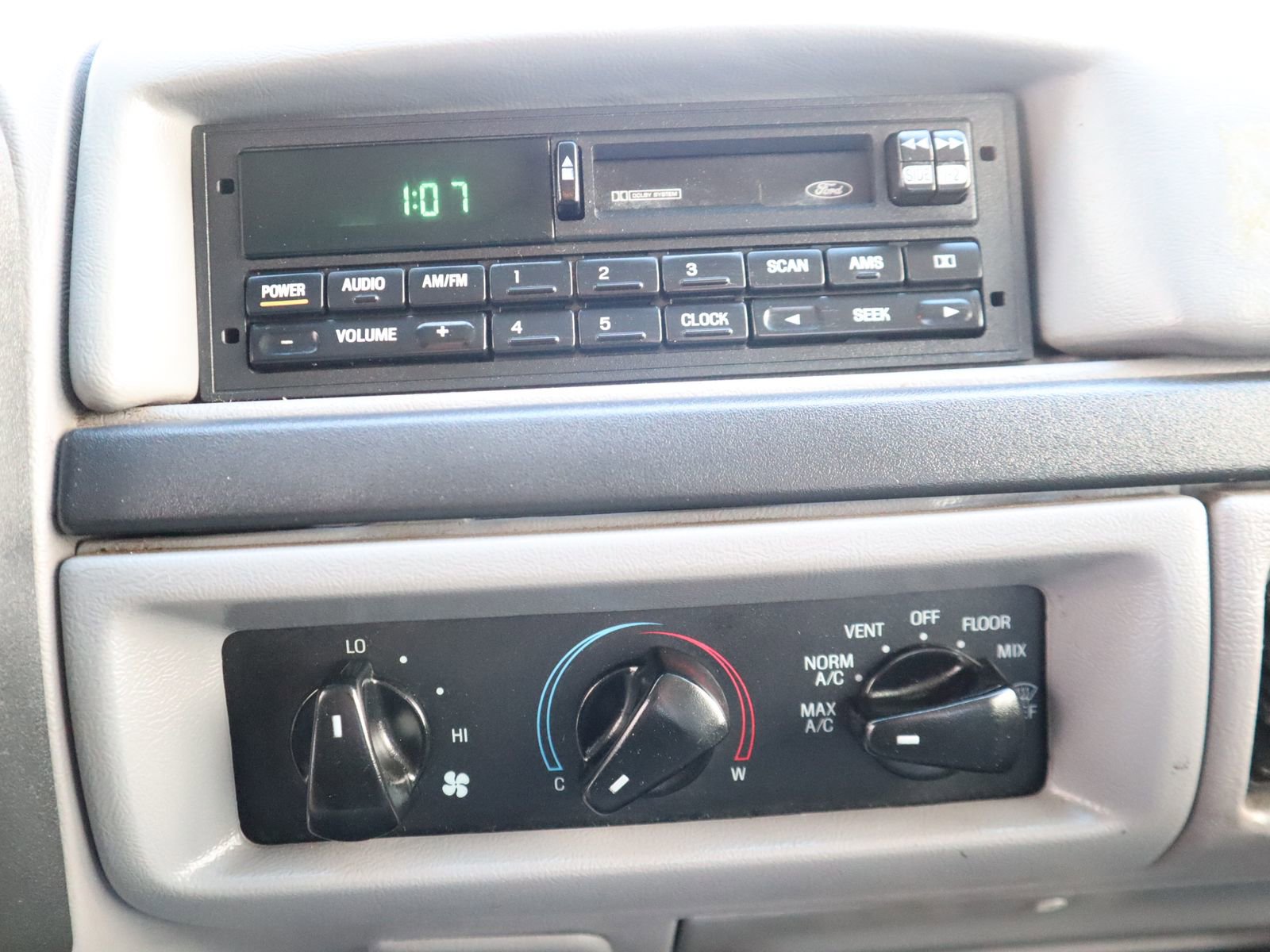 Used 1997 Ford F250 XLT HD image 53