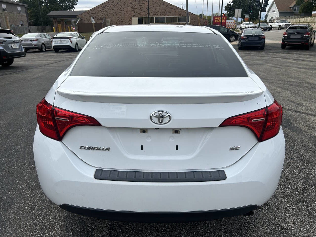 Used 2017 Toyota Corolla SE image 7