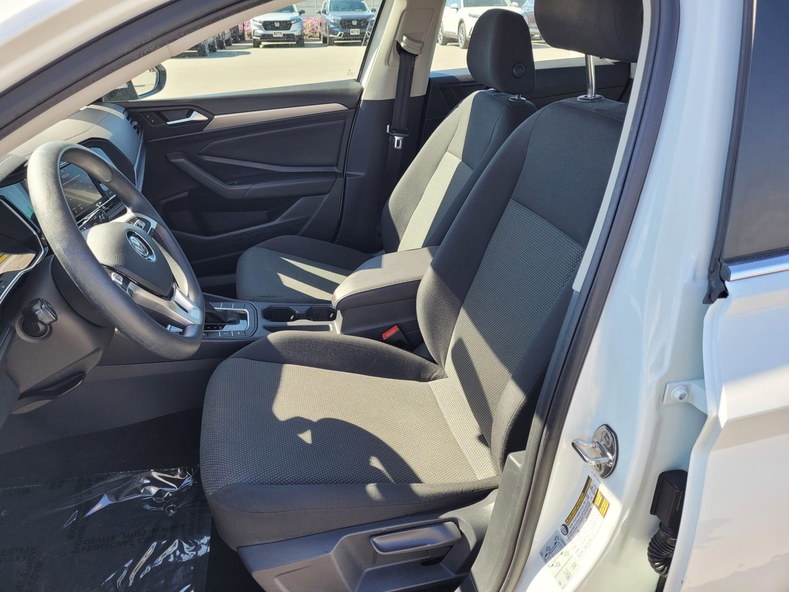 Used 2019 Volkswagen Jetta S image 10