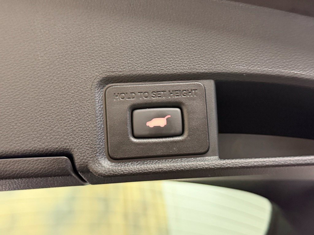 Used 2024 Acura RDX w/ Advance Package AWD/4WD image 36
