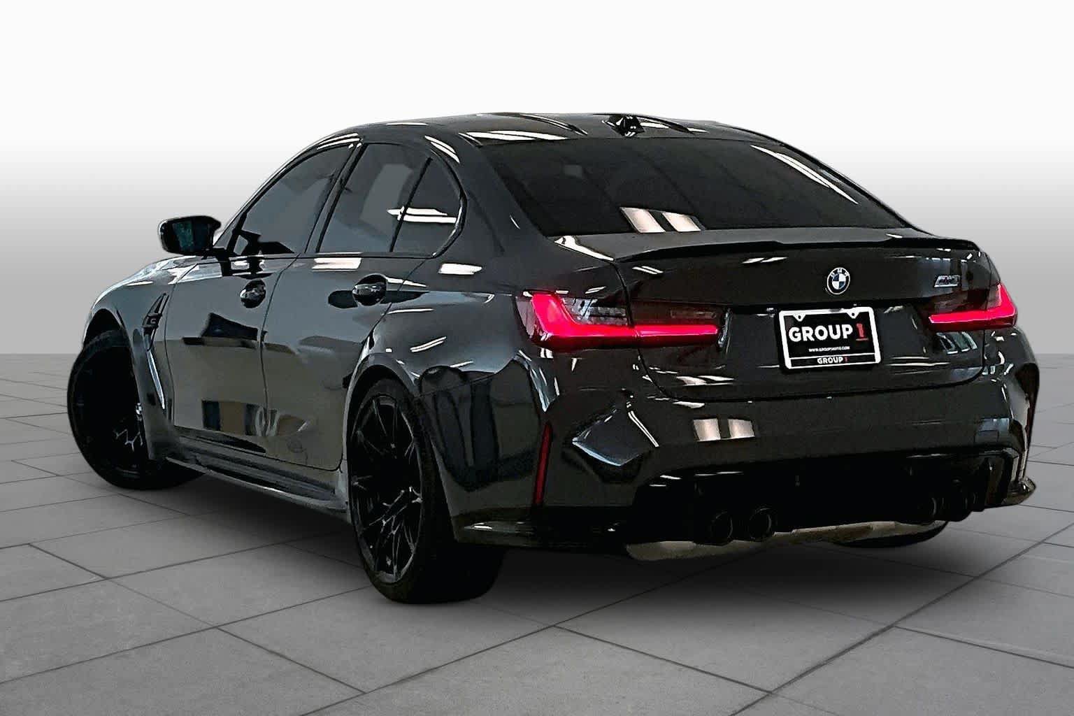 Used 2025 BMW M3 Competition RWD image 11
