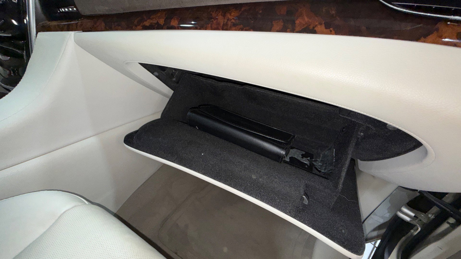 Used 2015 Cadillac Escalade Luxury image 85