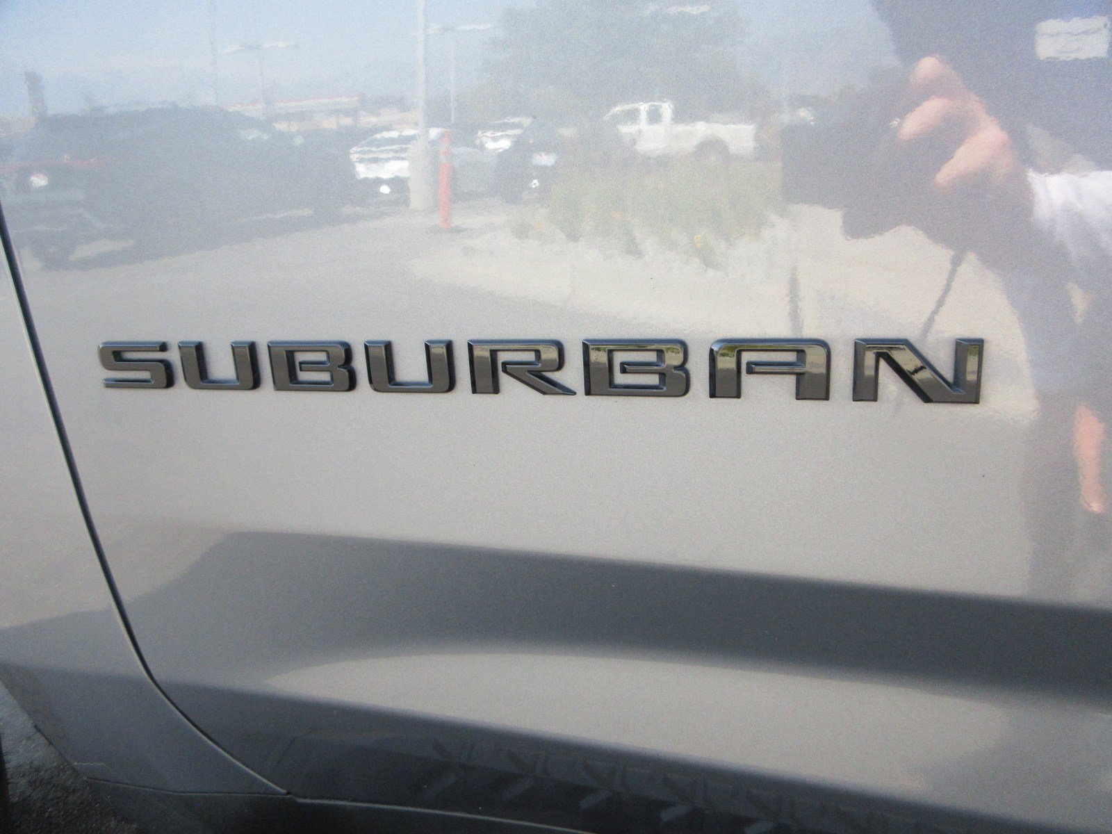 Used 2021 Chevrolet Suburban Z71 AWD/4WD image 5