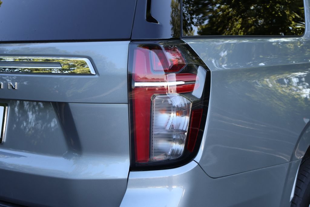 Used 2024 Chevrolet Suburban LS w/ Driver Alert Package AWD/4WD image 9