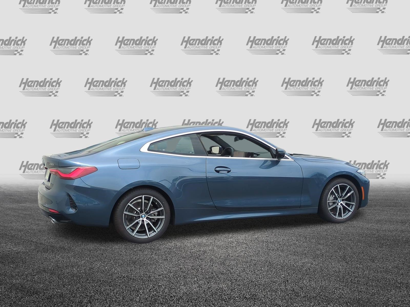 Used 2026 BMW 430i xDrive Coupe w/ Parking Assistance Package AWD/4WD image 9