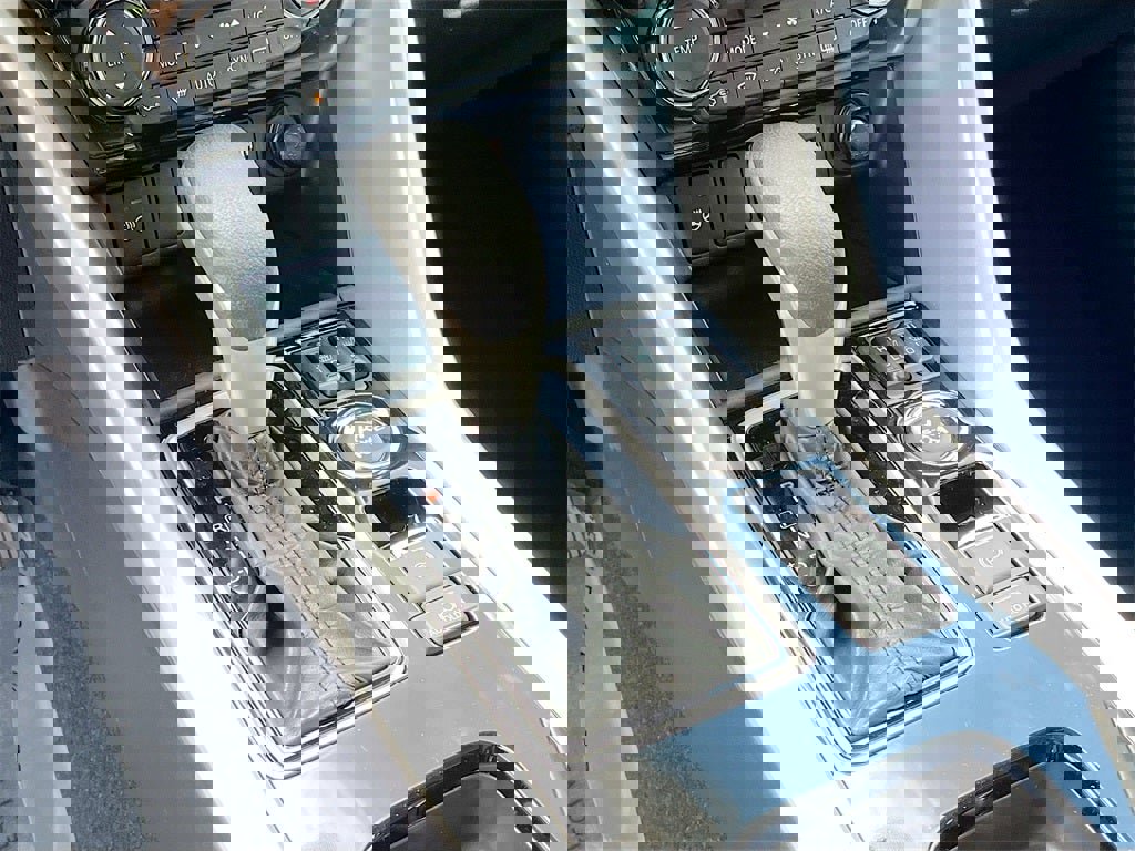 New 2026 Mitsubishi Eclipse Cross SEL image 16