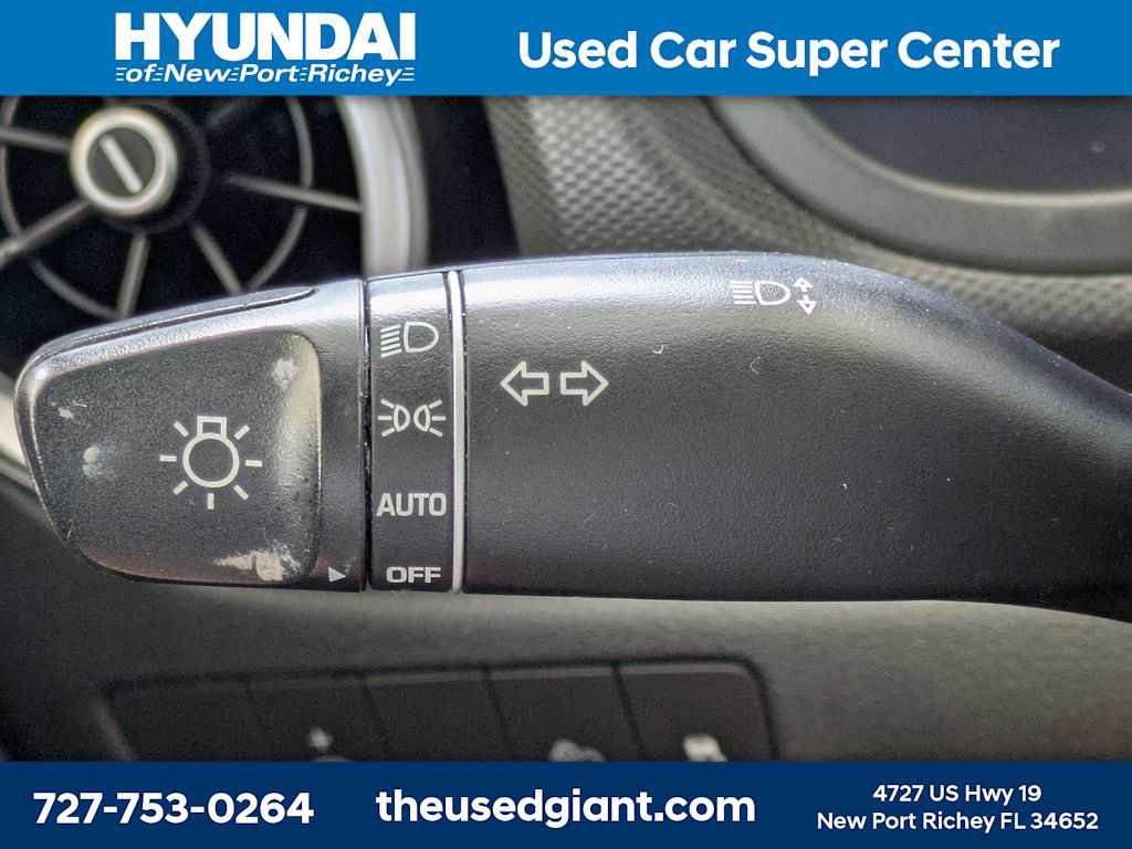 Certified 2022 Hyundai Kona SEL w/ Cargo Package image 29