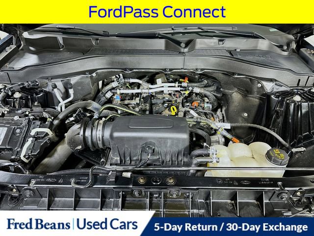Used 2024 Ford Explorer XLT w/ Equipment Group 202A AWD/4WD image 37